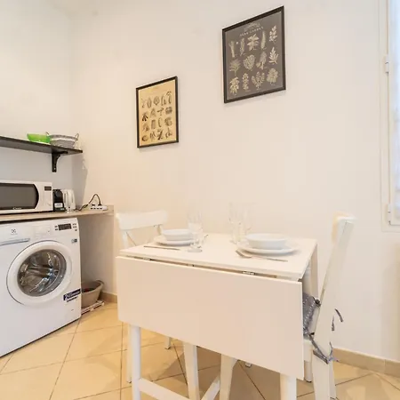 Appartamento Violet Home- Super Sanremo