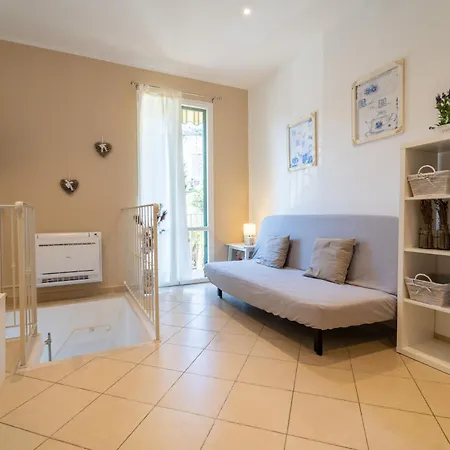 Violet Home- Super Appartement
