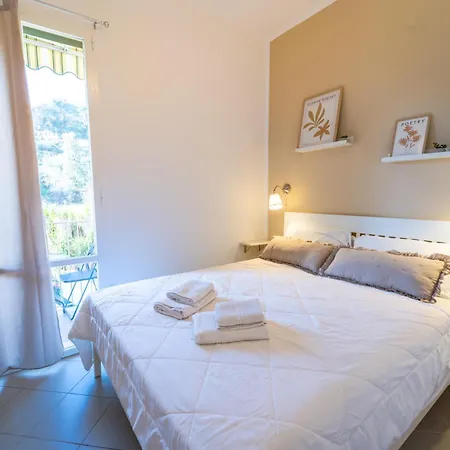 Violet Home- Super