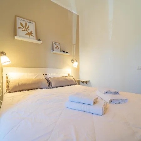Apartment Violet Home- Super Sanremo