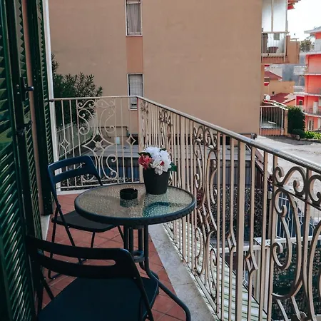 Violet Home- Super *